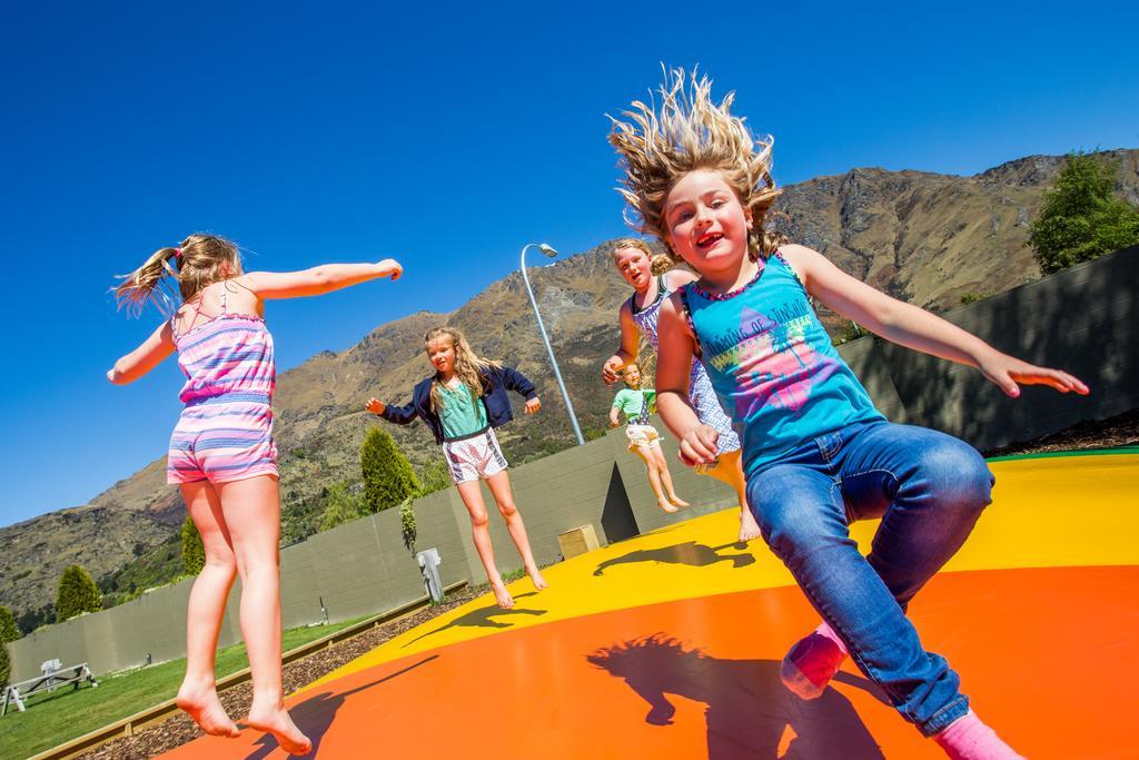 Queenstown Top 10 Holiday Park Exterior photo